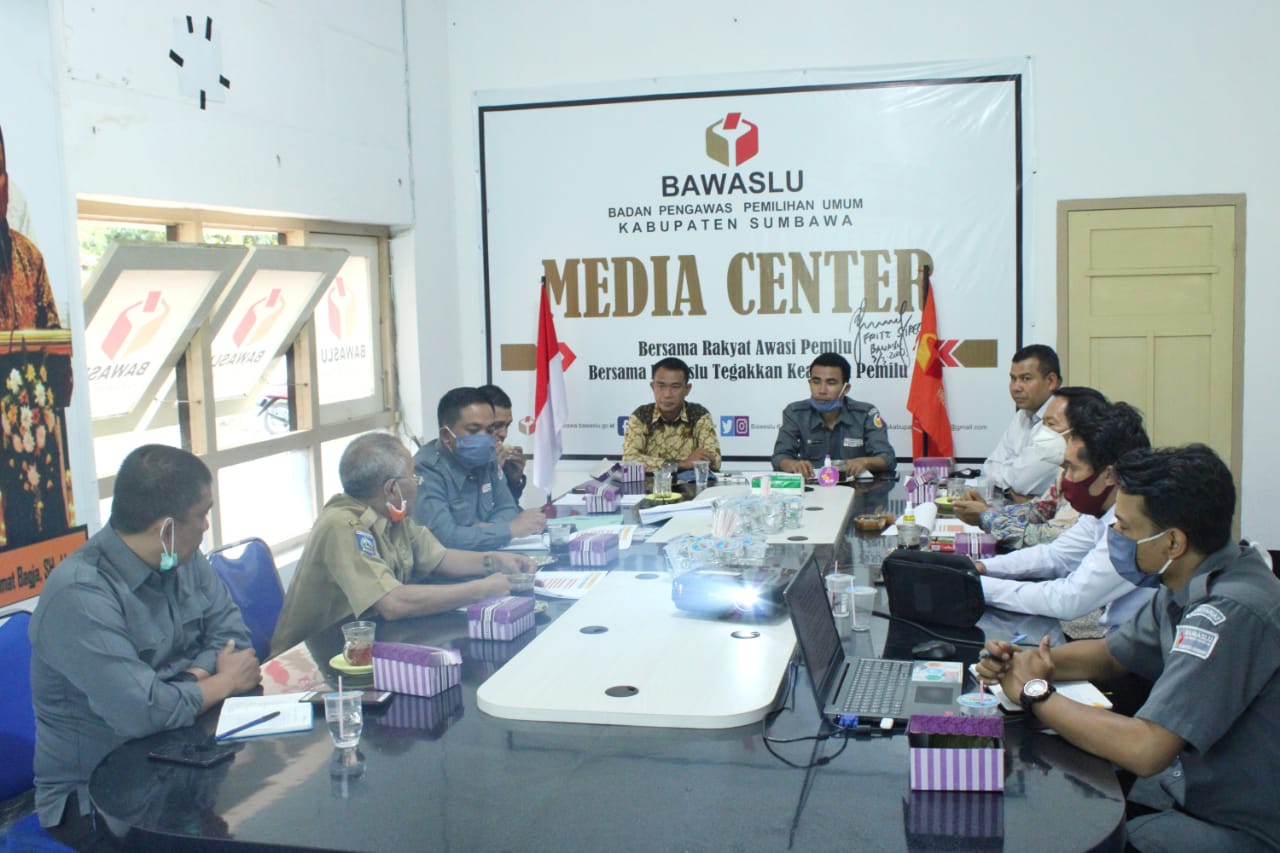 Hadapi Tahapan Verifikasi Faktual; Bawaslu Laksanakan Rapat Koordinasi