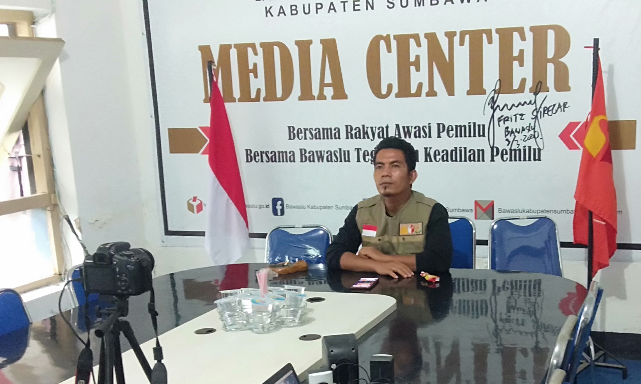 Kordiv Penyelesaian Sengketa Bawaslu Sumbawa Saksikan Peluncuran Patroli Pengawasan Pilkada 2020