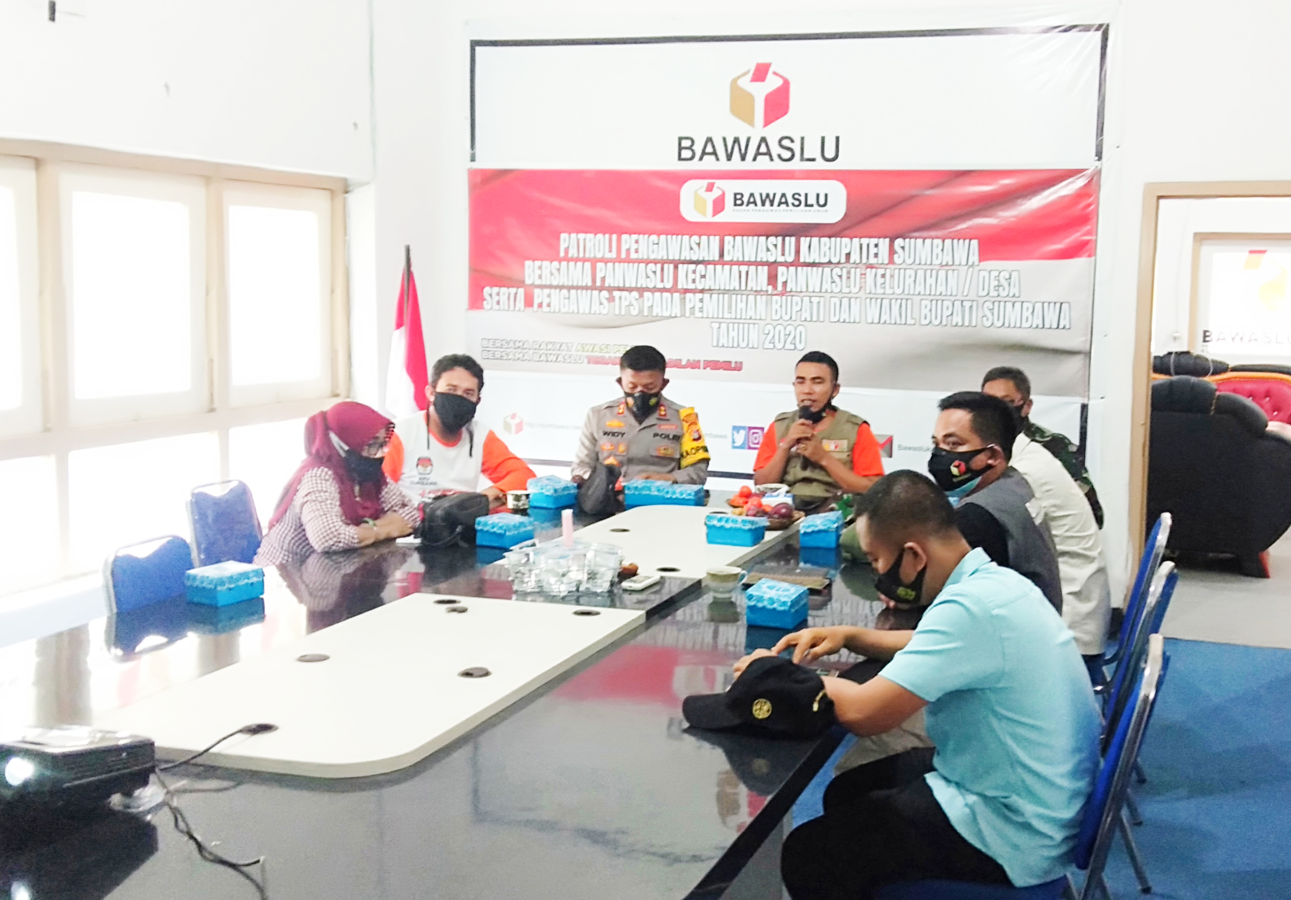 Bawaslu Sumbawa Deklarasikan Patroli Pengawasan di Masa Tenang Pilkada Sumbawa.