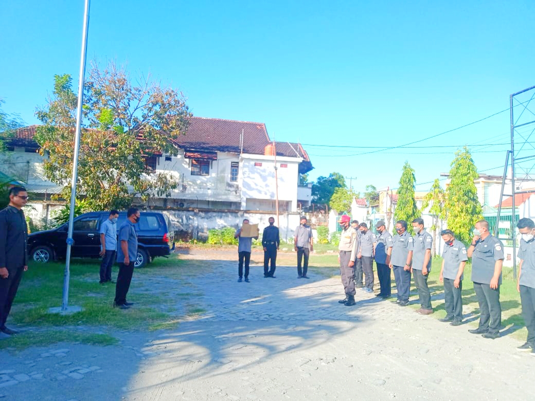 Awal Juli, Bawaslu Kabupaten Sumbawa Laksanakan Apel Pagi