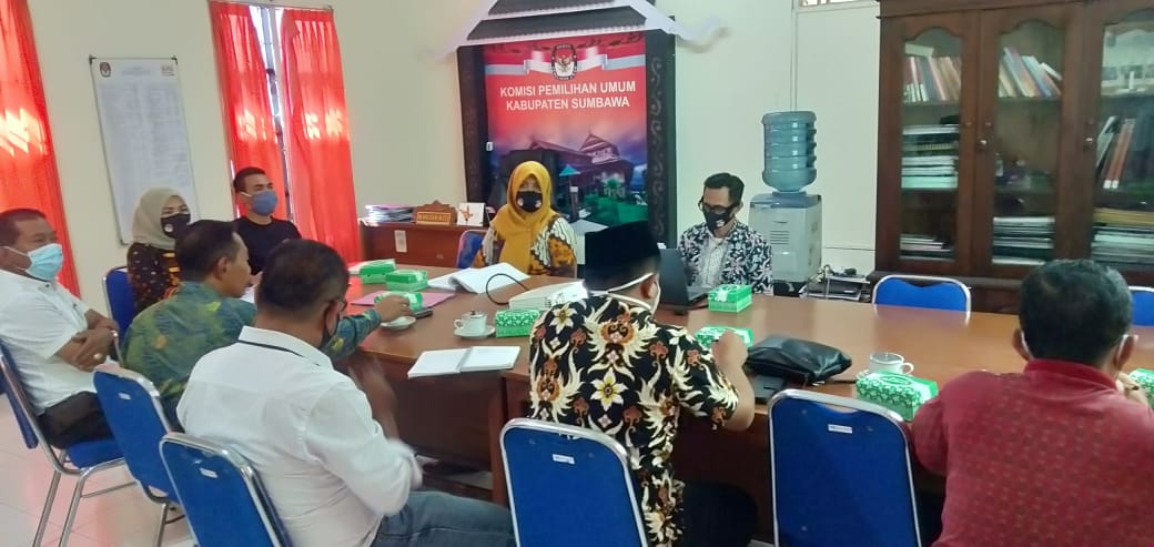 Rapat Koordinasi, Bawaslu Kabupaten Sumbawa Tekankan Koordinasi Intensif.