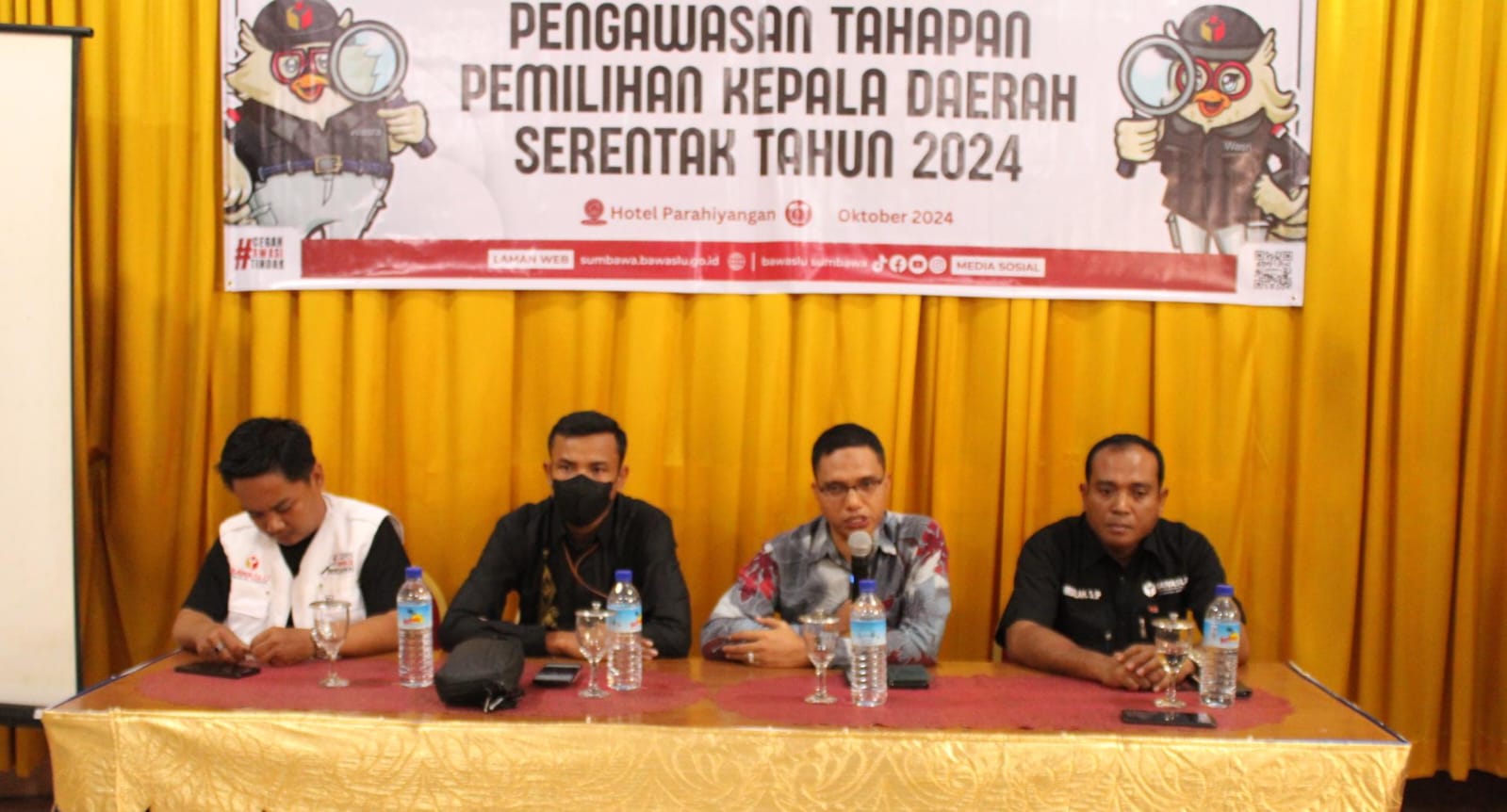 Bawaslu Sumbawa Gelar Rapat Kerja Teknis Penguatan Siwaslih