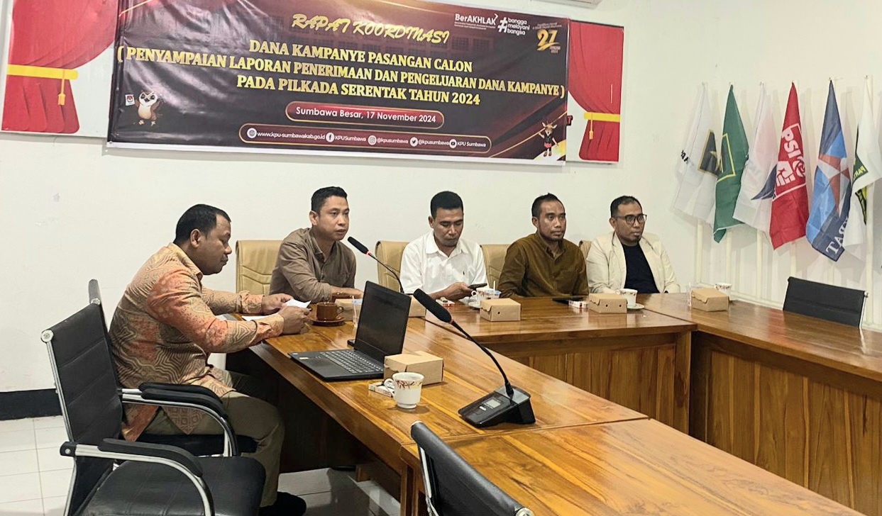 Bawaslu Sumbawa Ingatkan Tim Audit LPPDK Paslon Lebih Teliti