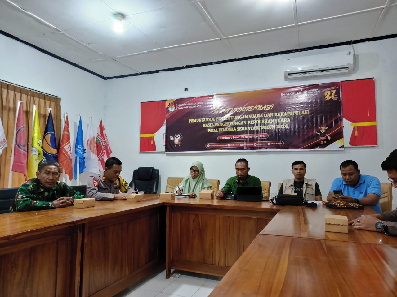 Menjelang Hari Pemungutan Bawaslu Sumbawa Ingatkan KPU 