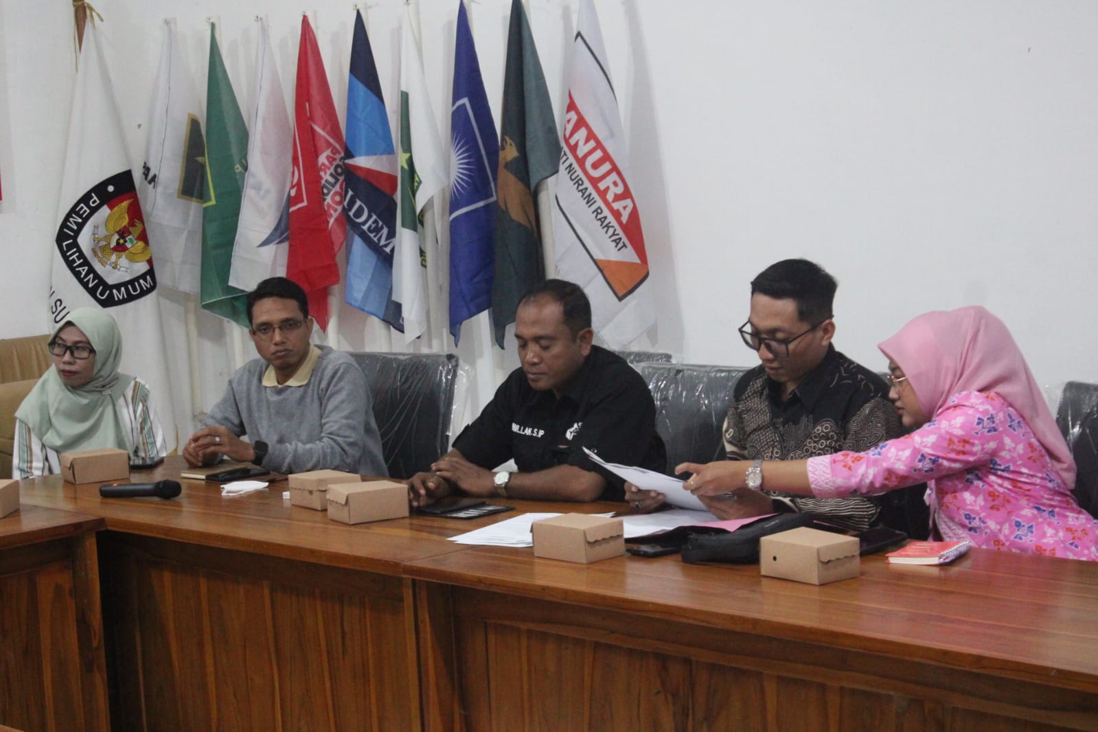 Tim Bawaslu Kabupaten Sumbawa 