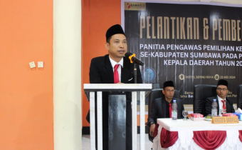 Bawaslu Sumbawa Lantik 72 Panwascam